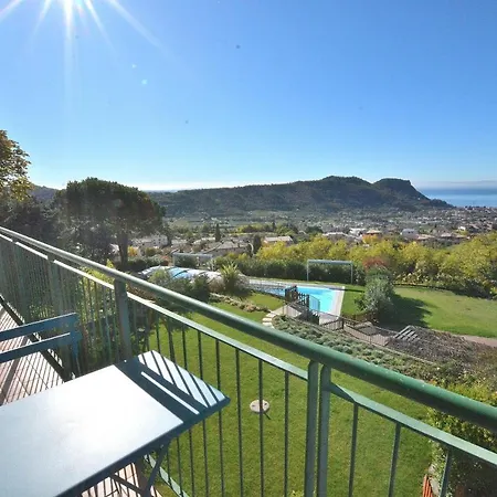 Casa Montegolo كوسترمانو